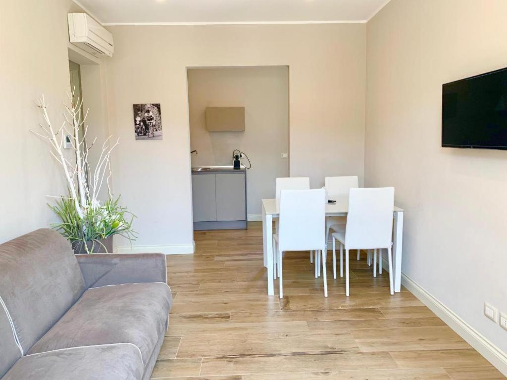 Dimora San Carlo Apartment Roddi Exterior photo