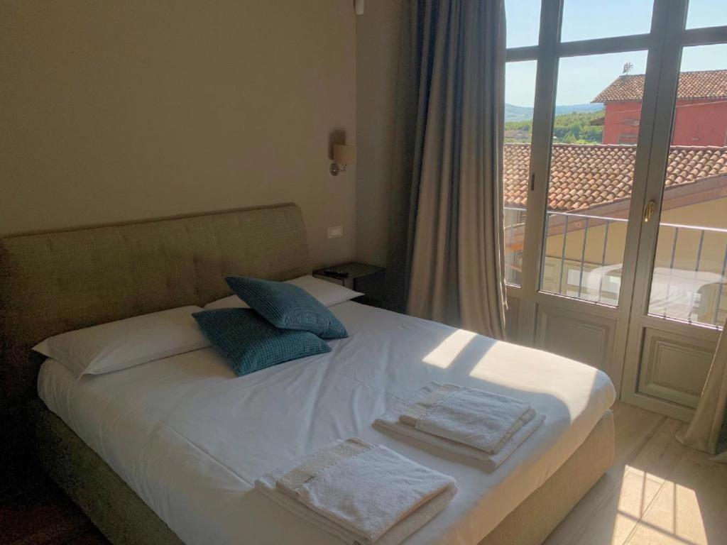 Dimora San Carlo Apartment Roddi Room photo